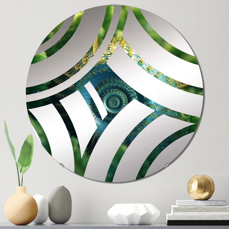 Spirale en spirale recouverte de gouttes de rosée II - Miroir décoratif à onde centrale, 31,4 po x 31,4 po