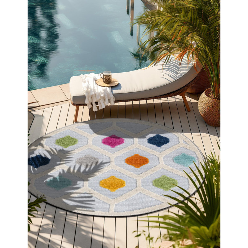 Geometric Indoor / Outdoor Rug, Round 5'3"