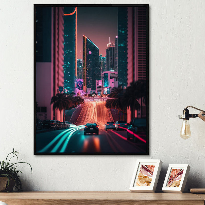 «Futuristic Miami Neon Art I», reproduction sur toile, H 40 po x l 30 po x P 1,5 po, Toile tendue