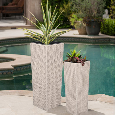 Decatur Pot Planter
