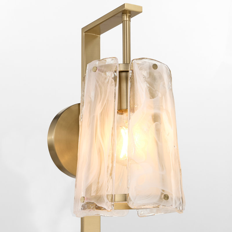 Lucilo 1 Light Wall Mount, Antique Brass