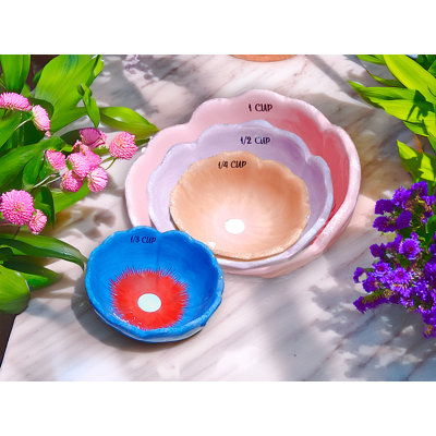 10 Strawberry Street Flower Measuring Cups