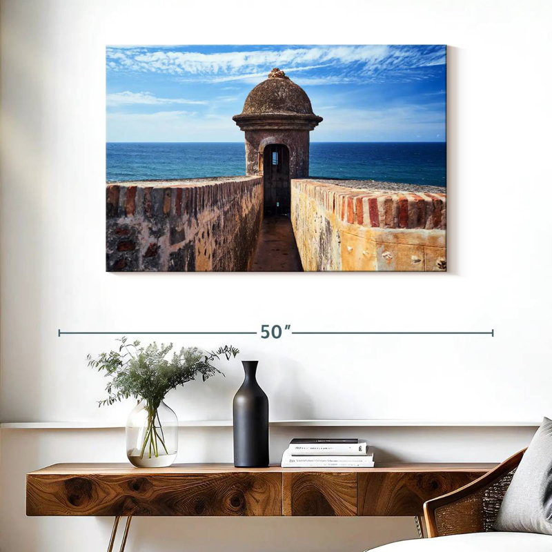 Castillo San Cristobal Sentry