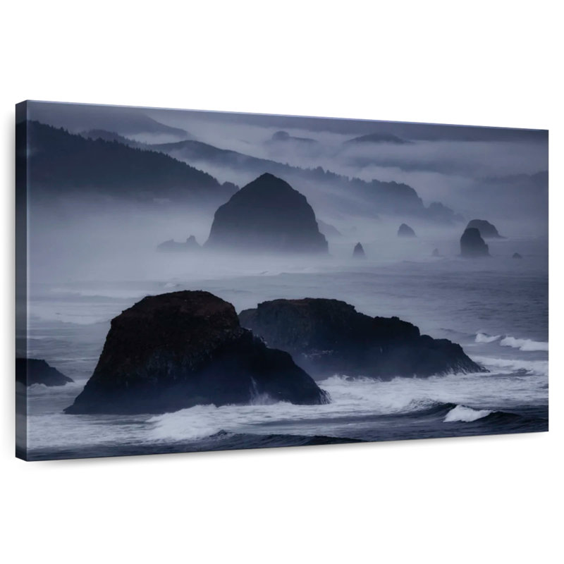 Gillard Foggy Times à Cannon Gillard, côte de l'Oregon, H 20 po x l 30 po