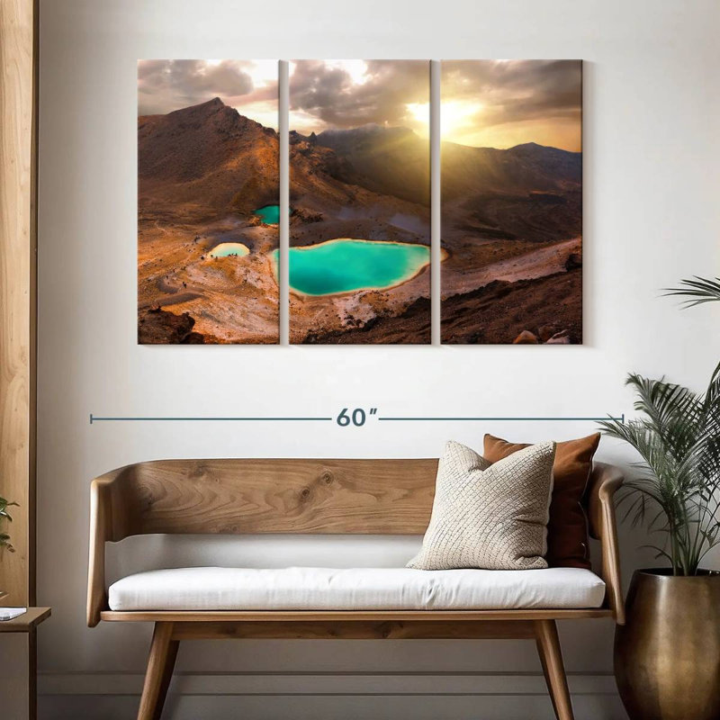 Nicci Sunkissed Emerald Lakes, 32" H x 50" W