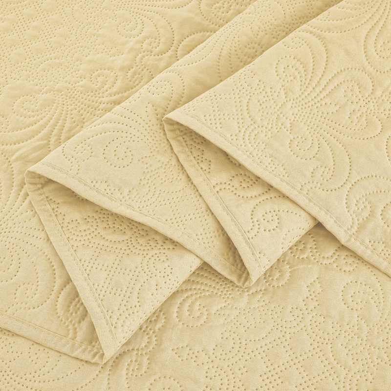Luca 3-Piece Lightweight Microfiber Oversized Bedspread Set, Queen Coverlet/Bedspread + 2 Standard Shams, Pastel Yellow