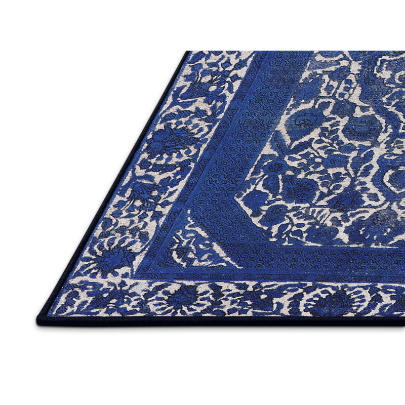Oriental Indoor Rug, Rectangle 7' x 10'