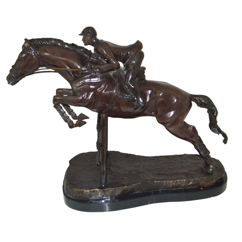 Statue en bronze Jair Jockey avec cheval sautant par-dessus un obstacle moyen L 23 po x l 10 po x H 16 po