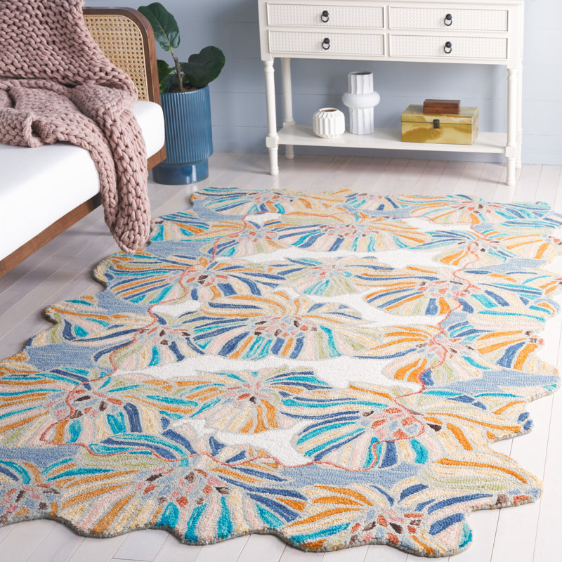 Myung Hand Tufted Wool/Cotton Floral Rug in Ivory/Blue, Rectangle 5' x 8'