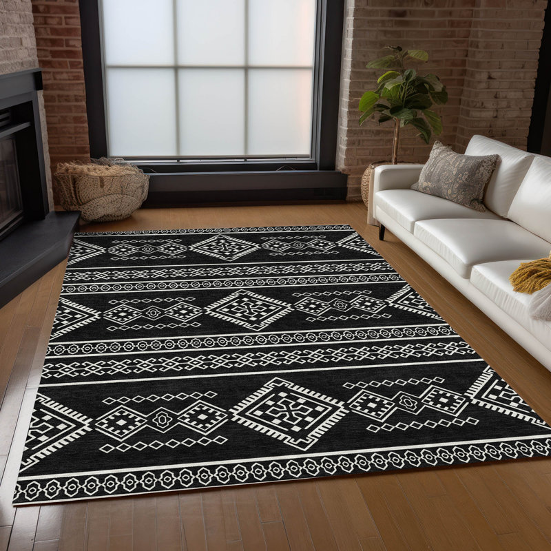 Southwestern Indoor Rug, Rectangle 2'6" x 3'10"