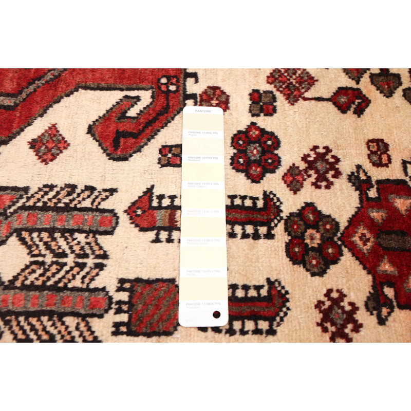 Tapis crème Anadol 4 pi 4 po x 6 pi 10 po