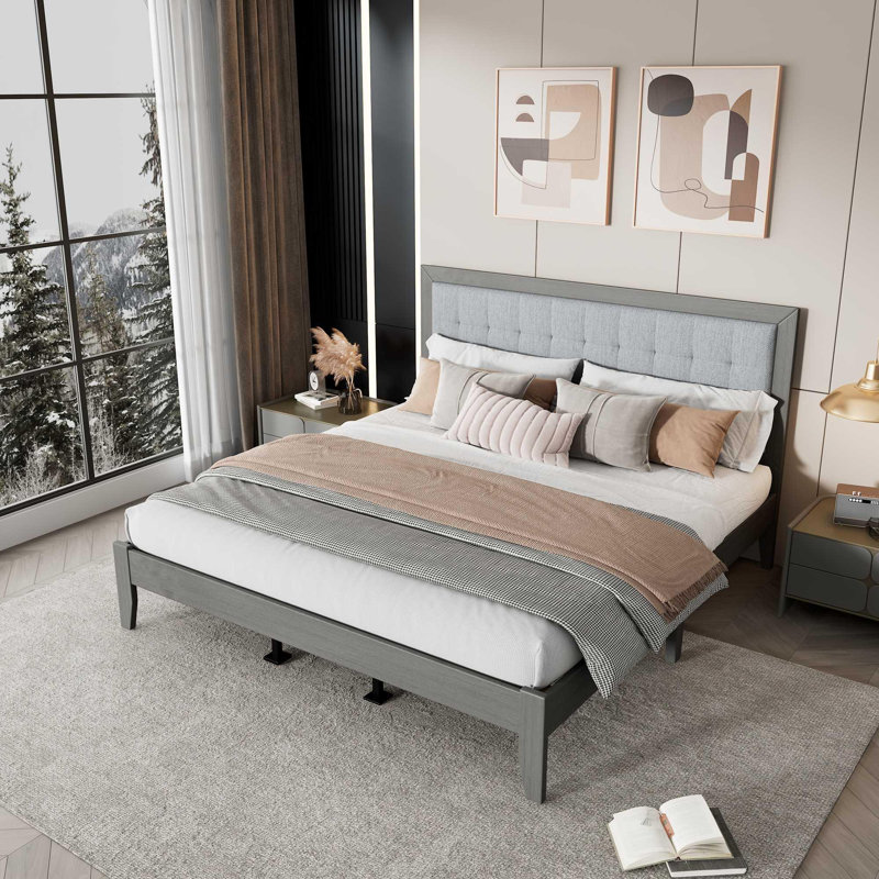 Lit tête de lit tapissier en bois massif, Très grand lit