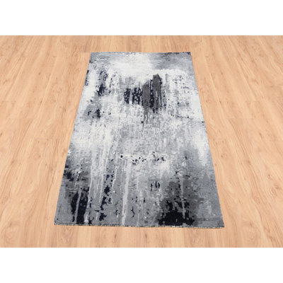 Tapis oriental ivoire en laine et en soie noué à la main 3 pi 1 po x 5 po E848F72462A1414892B8C737CED3EF37