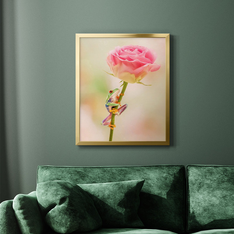 «Hanging On II», toile encadrée de qualité supérieure - prête à être accrochée, H 24 po x l 20 po, Or