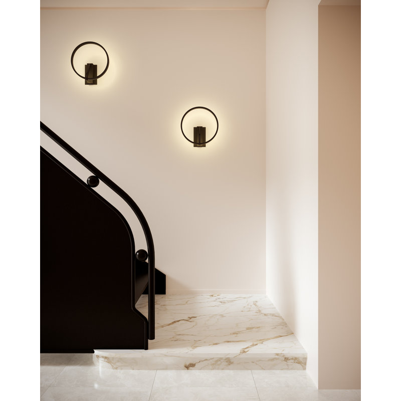 Roda 1 - Light LED Armed Sconce, White