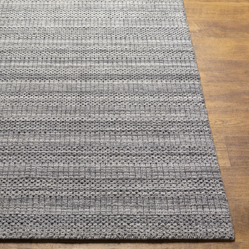 Area Rug in Gray, Runner 2'6" x 8'