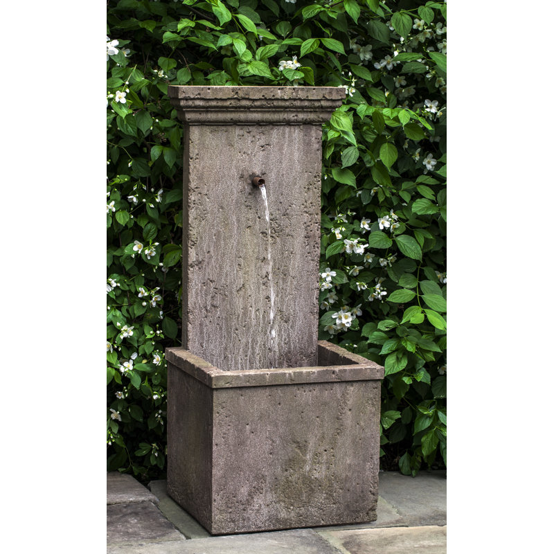 Marais Fountain, Verde