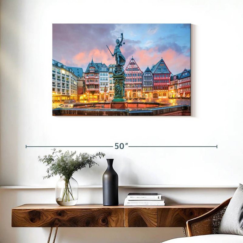 Nicci Romerberg Square, 24" H x 36" W