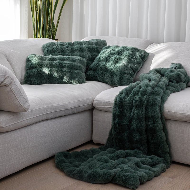 Ensemble de 2 coussins décoratifs en fourrure synthétique ultra doux Nuage Sage, H 20 po x l 20 po, Sauge