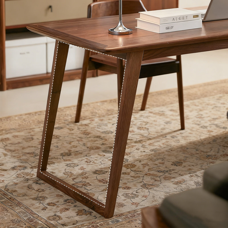 Bureau de style moderne et minimaliste