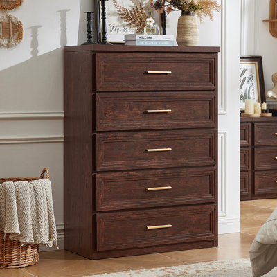 Commode pour chambre à coucher avec 5 tiroirs de 45 po de hauteur avec garde-robe en métal