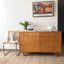 Buffet simple de style nordique moderne
