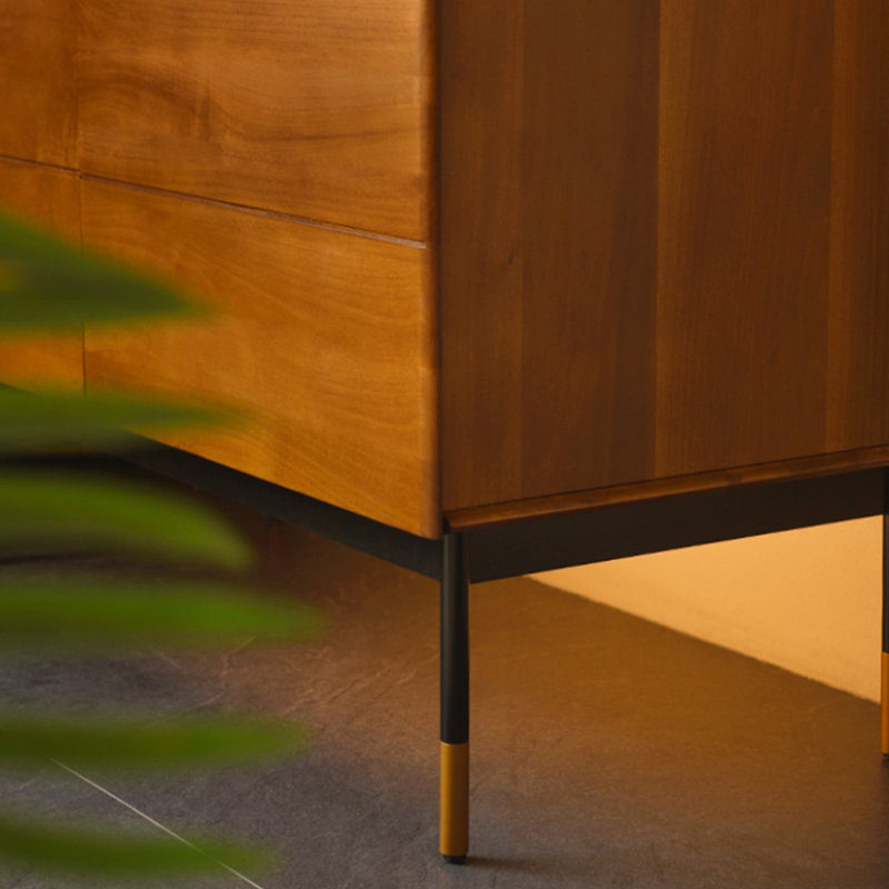 Nordic-style modern and simple sideboard
