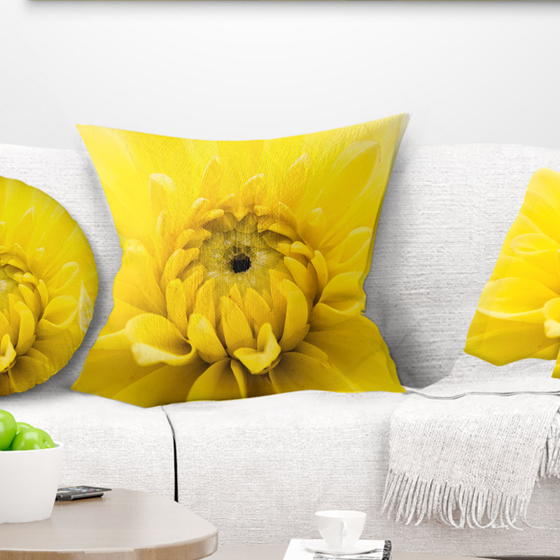 Coussin jaune fleur de chrysanthème jaune, 16 po x 1 po, Coussin décoratif