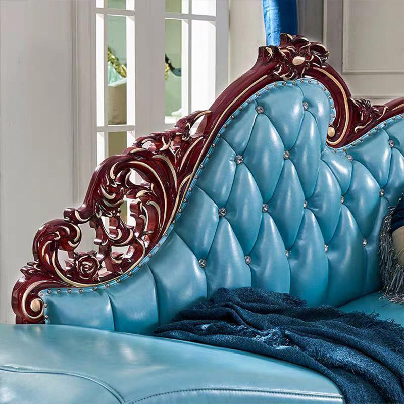 Chaise en chêne sculptée tendance, Orienté à droite