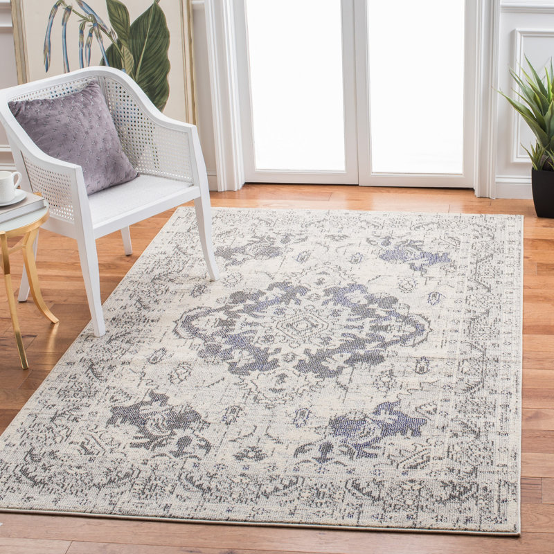 Almyra Oriental Area Rug, Rectangle 4' x 5'7", Gray/Ivory