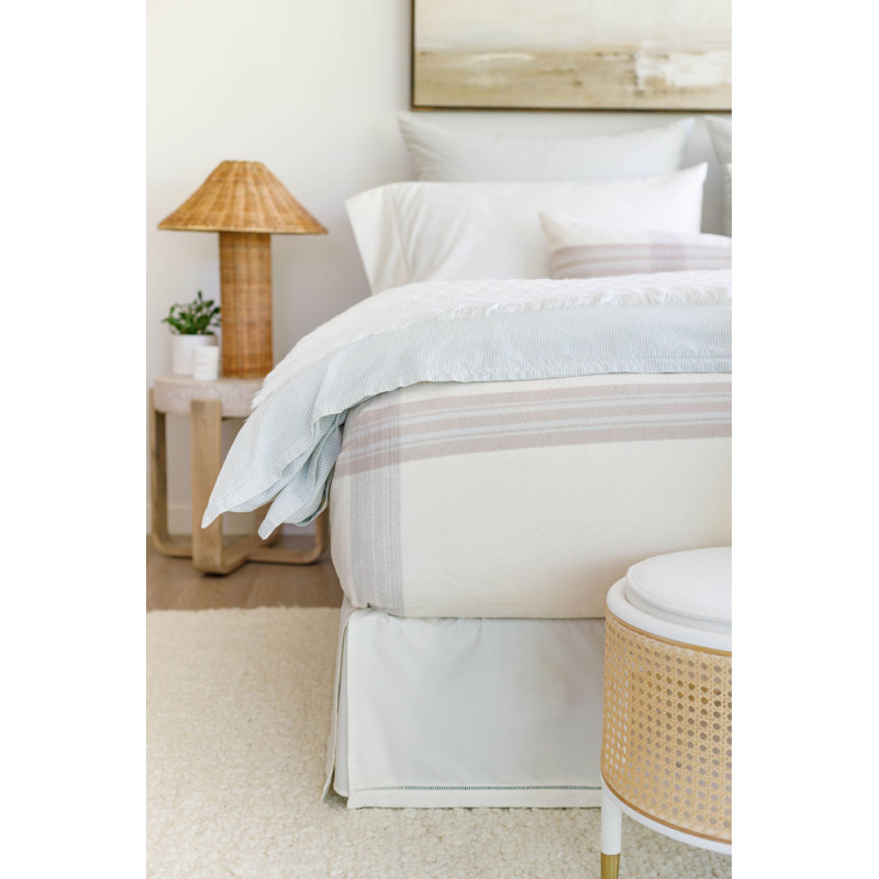 Geneva Hand Woven Blanket, Twin