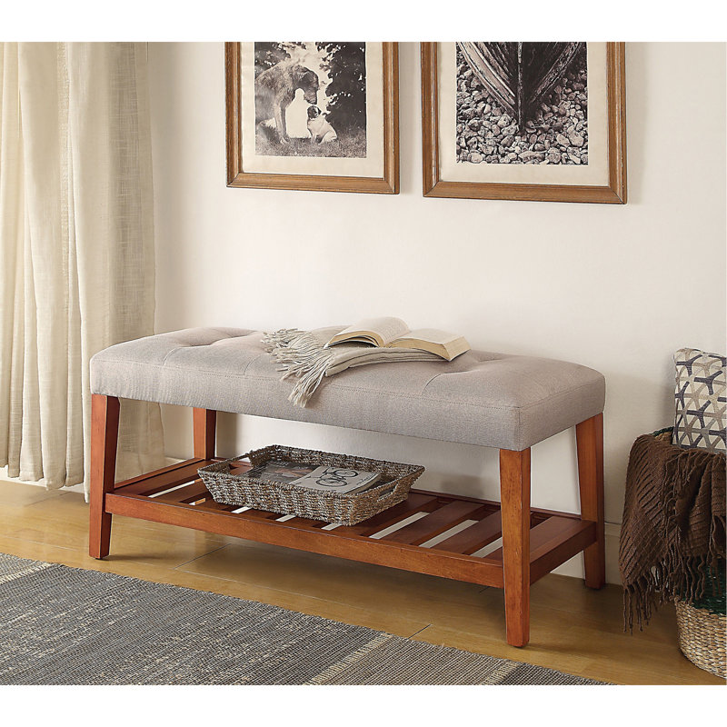 Banc moderne gris avec structure en chêne robuste et rangement de style contemporain avec capitonnage
