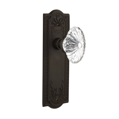 Meadows Plate with Oval Fluted Crystal Door Knob