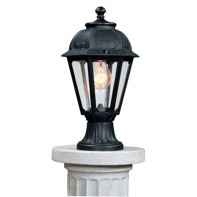 Rian Stained Glass Pier Mount Light Post Lantern