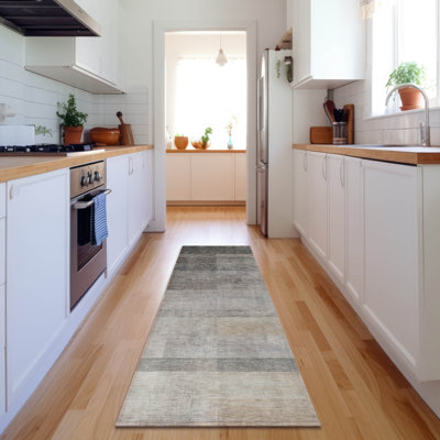 Premium Machine Washable Cerrito AMF568 Taupe Rug