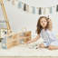 Maison de poupée en bois pliable en bois pour enfants de 3,5 po avec accessoires Teamson