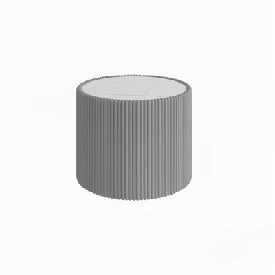 Table basse en cuir fritté clair