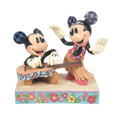 Figurines & Sculptures
