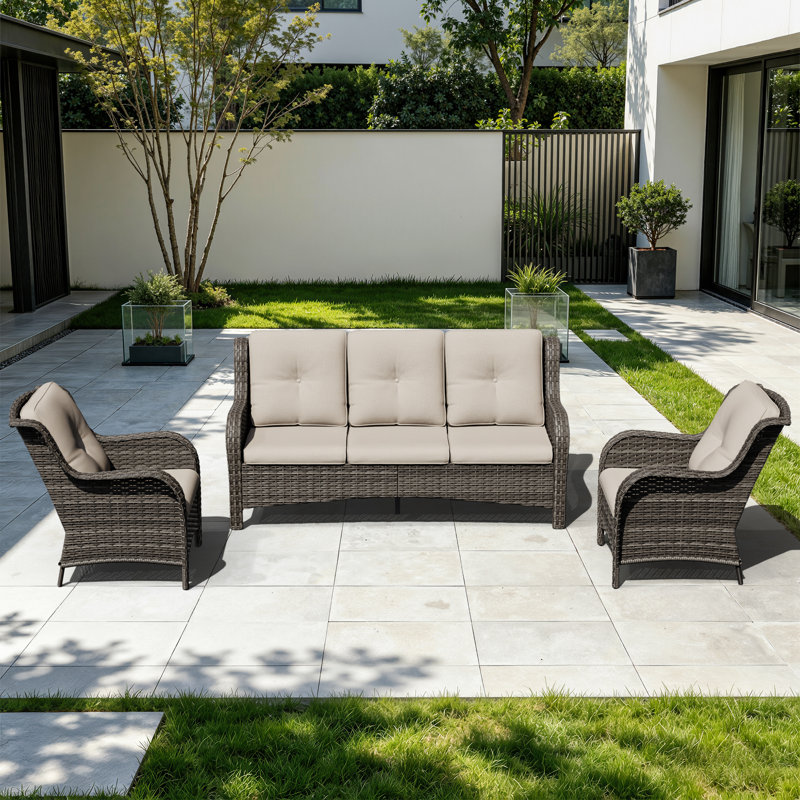 Ensemble de mobilier de patio pour 5 personnes Shaeden, Beige