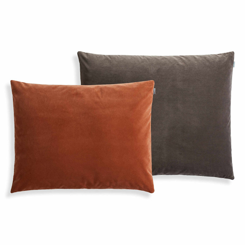 Signal Polyester Dog Pillow/Classic, 28" H x 35" W, Copper Velvet