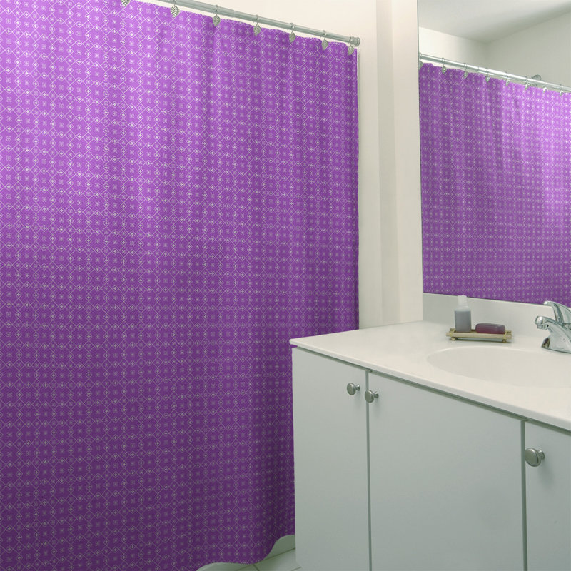 Rideau de douche simple Katelyn Elizabeth, Violet