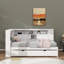 Lit de jour simple en bois avec tablettes intégrées, ports USB et lit gigogne escamotable-347573173