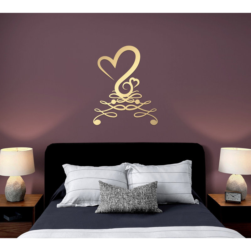 Décoration murale en métal Love & Infinity, cadeau de pendaison de crémaillère, H 26 po x l 21 po x P 0,5 po, Or mat
