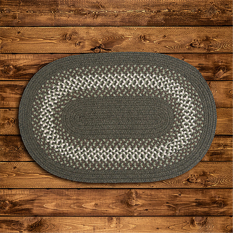 Bordered Machine Made Handwoven Wool Area Rug in Gray/White, Oval 2' x 3'