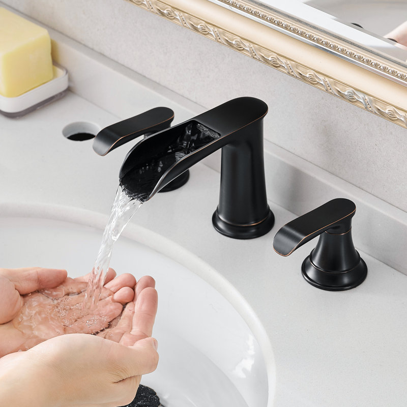 Robinet de salle de bain espacé de 8 pouces avec 3 trous, poignée double levier, corps en laiton massif et tuyau d'évier escamotable