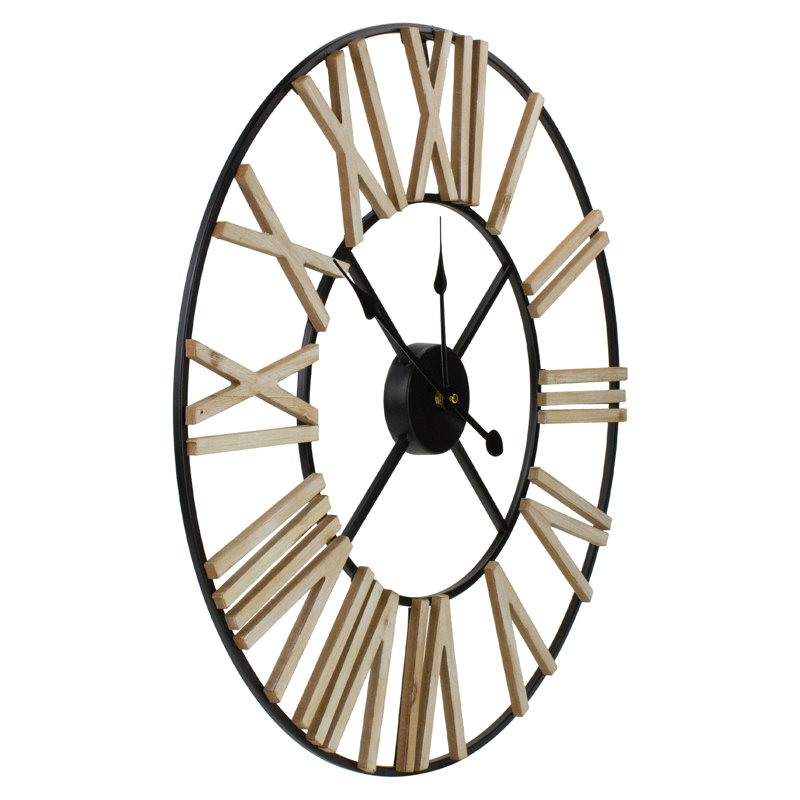 Horloge murale 24 po à chiffres romains avec cadre en métal