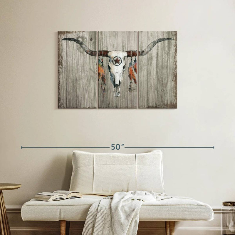 Khorn Longhorn sur bois gris foncé, H 24 po x l 38 po