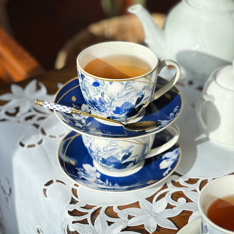 Tasse à thé en porcelaine Havah