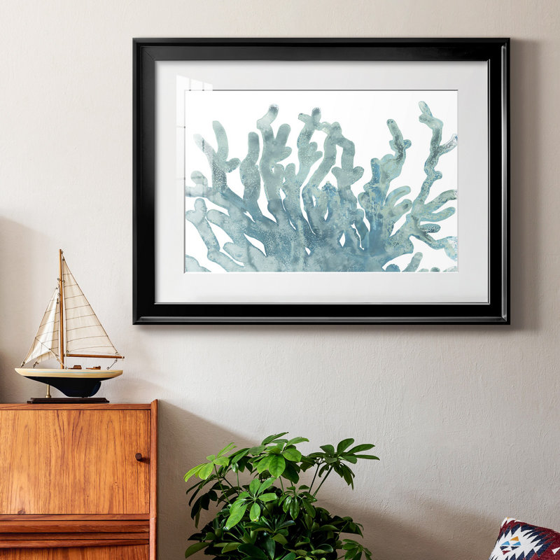 «Blue Macro Coral III», reproduction encadrée de qualité supérieure - prête à être accrochée, Noir