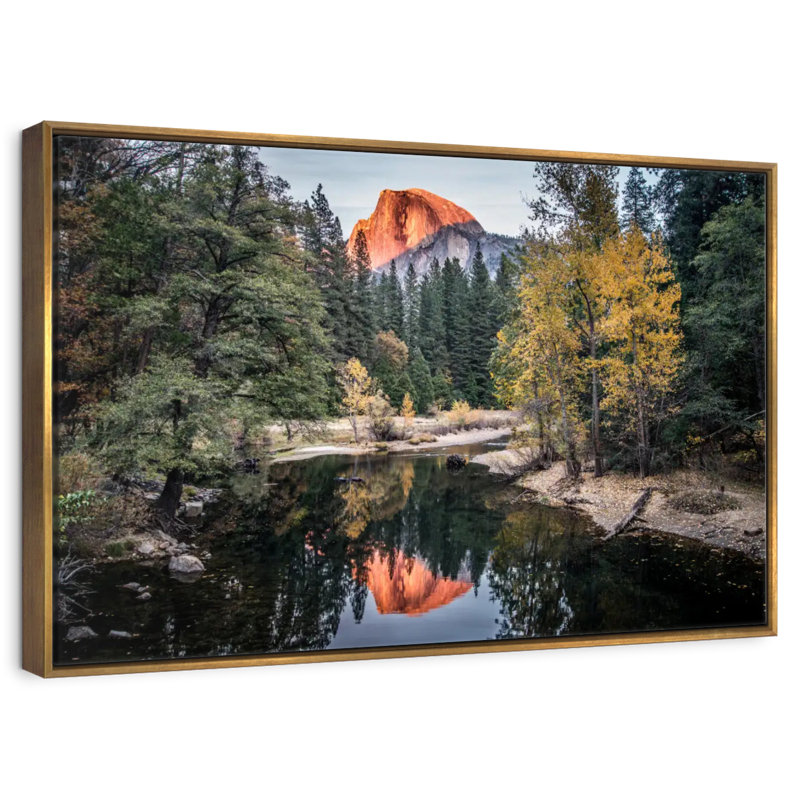 Yosemite Glassy Creek, Cadre flottant doré, 40 po x 27 po